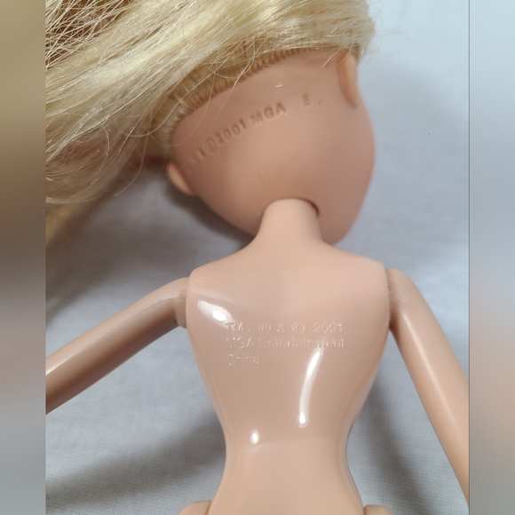 2001 1st Edition Bratz Doll Cloe Tokyo A Go Go Doll Rare - Picture 7 of 7
